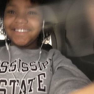 Meet your Posher, Kendall